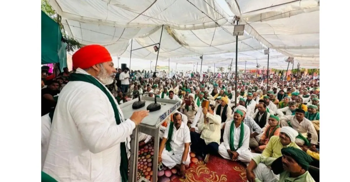 Kisan महाकुंभ से सरकार पर बरसे राकेश टिकैत, बोले – जवाब दो नहीं तो आंदोलन तय