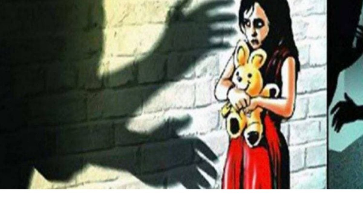 उत्तराखंड के स्कूल में शर्मनाक हरकत, केयरटेकर ने दिव्यांग छात्राओं से की छेड़छाड़ पुलिस ने दबोचा 2 Shameful act in Uttarakhand school, caretaker molested disabled girl students, police caught him