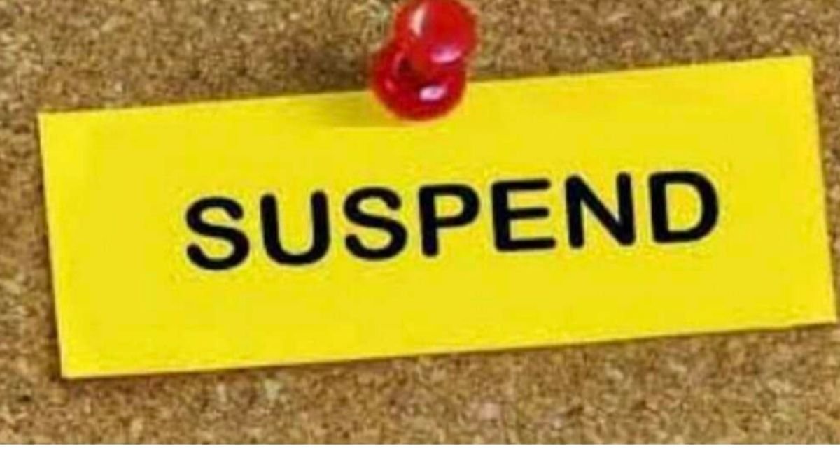 Uttrakhand में पहली बार डीएम सस्पेंड, भ्रष्टाचार पर धामी सरकार का बड़ा एक्शन