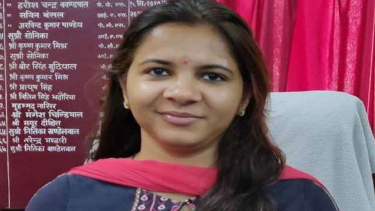 Land Scam Fallout: IAS Mayur Dixit Takes Charge After DM Karmendra Singh's Suspension